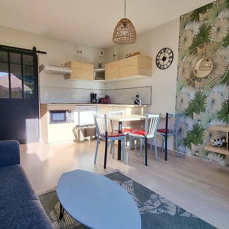 A 500 M Bord De Mer Giens イエール エクステリア 写真